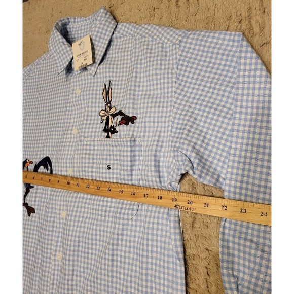 Looney Tunes Embroidered Coyote Plaid Button Down Shirt Vintage Small S NWT - Picture 7 of 9